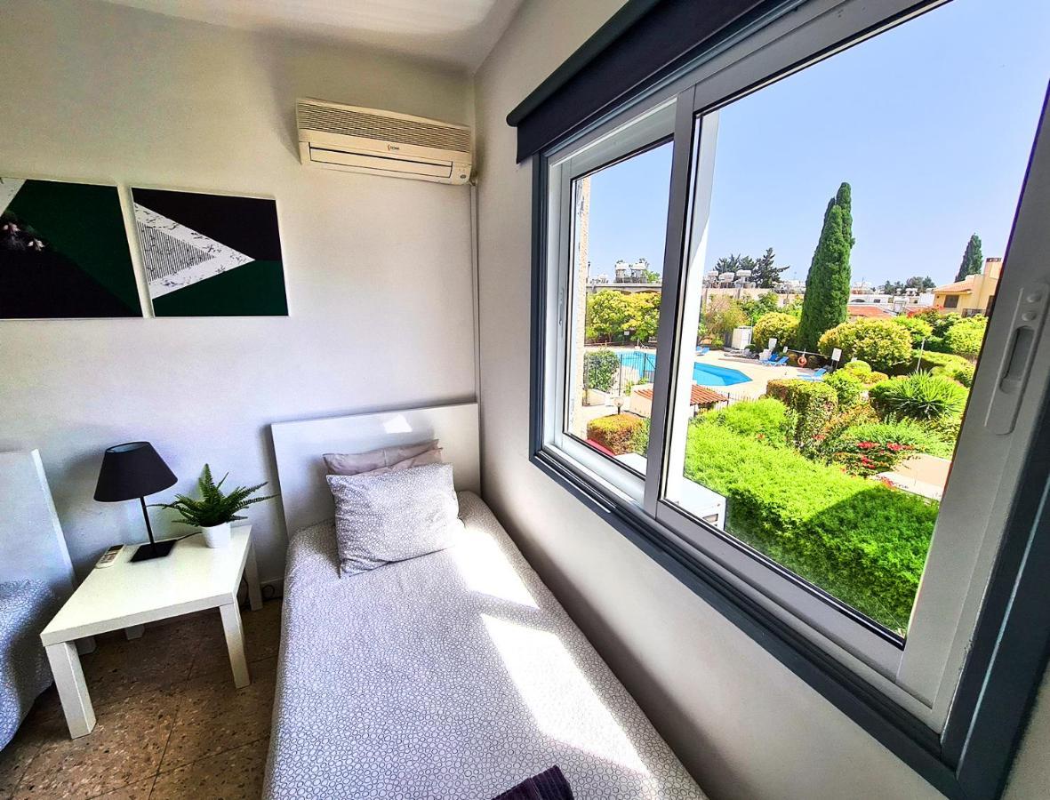 Margarita Gardens - Self Service Apartments Paphos Extérieur photo