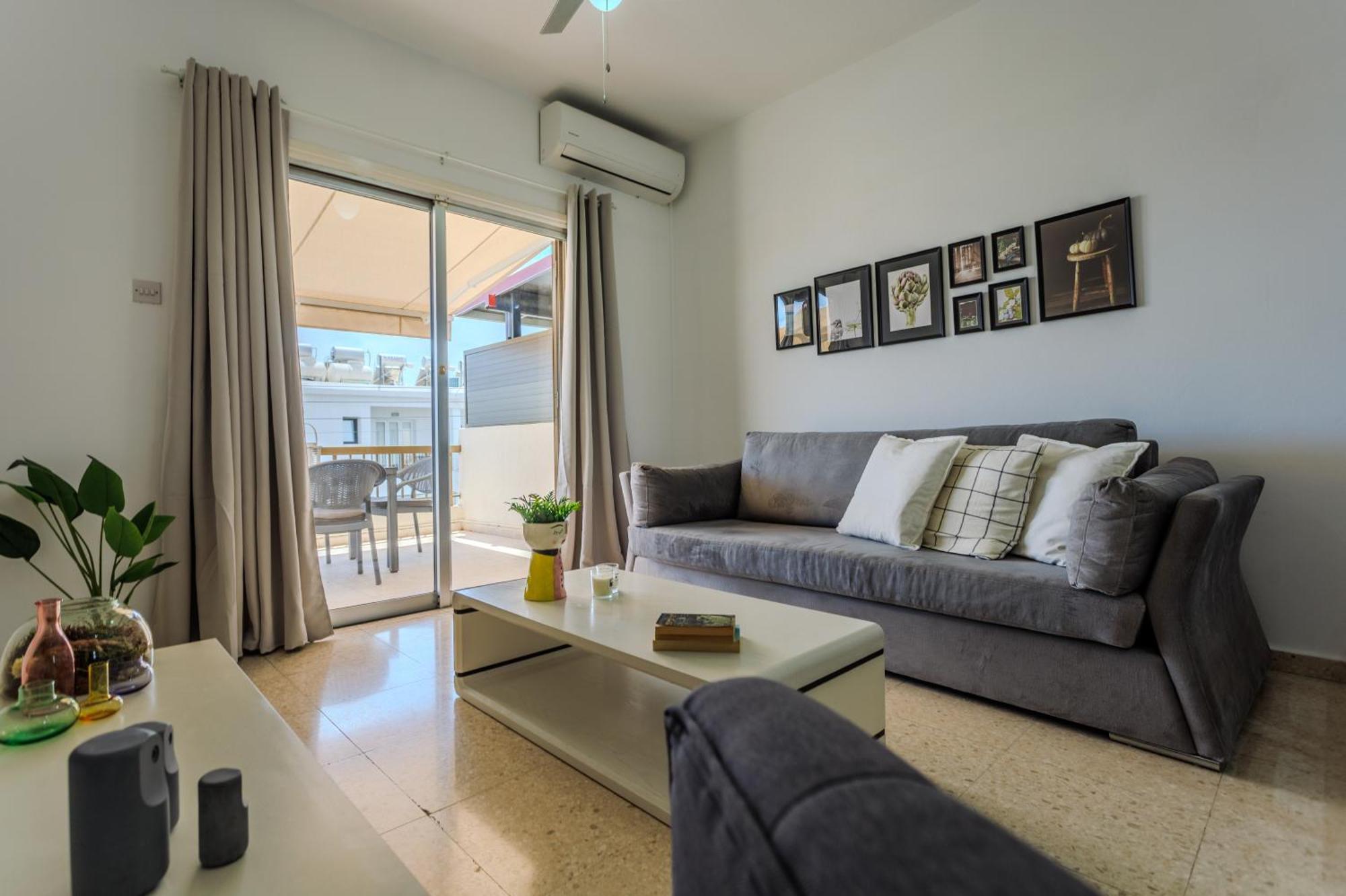 Margarita Gardens - Self Service Apartments Paphos Extérieur photo